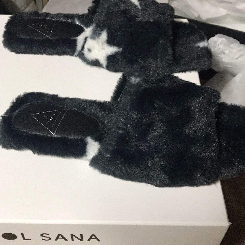 BRAND NEW SOL SANA SOFT SLIDE